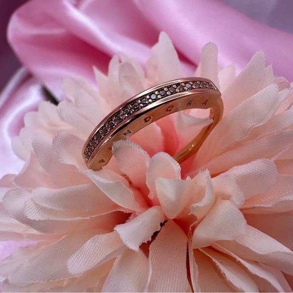 Pandora Signature I‑D Pavé Ring – 14k Rose Gold‑Plated – New - Picture 11 of 13